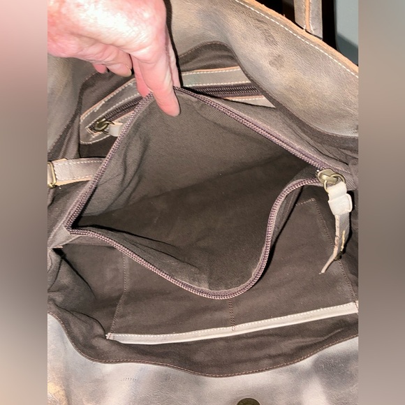 NWOT Bed Stu Leather Rockaway Shoulder Bag Crossbody Tote Taupe Driftwood $345 - Picture 11 of 13